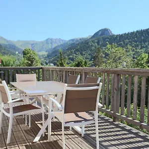 https://atelier-de-claire.hotels-rhonealpes.com